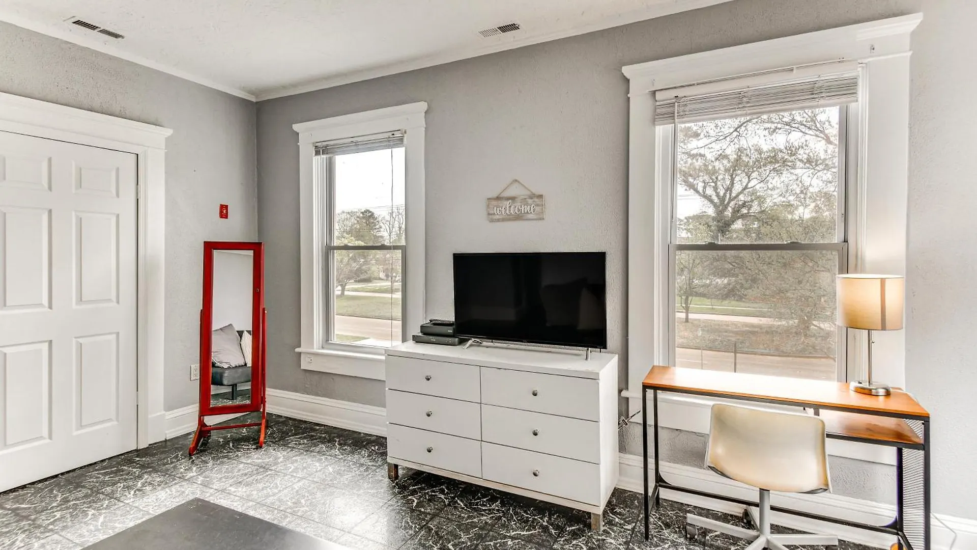 Norfolk Apartment 1 Mi To Ocean View Beach Park! North Camellia Acres